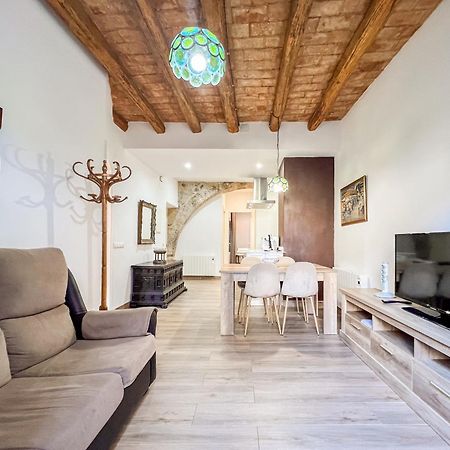 Ganganell Centre Apartamento Con Patio Besalu Exterior photo