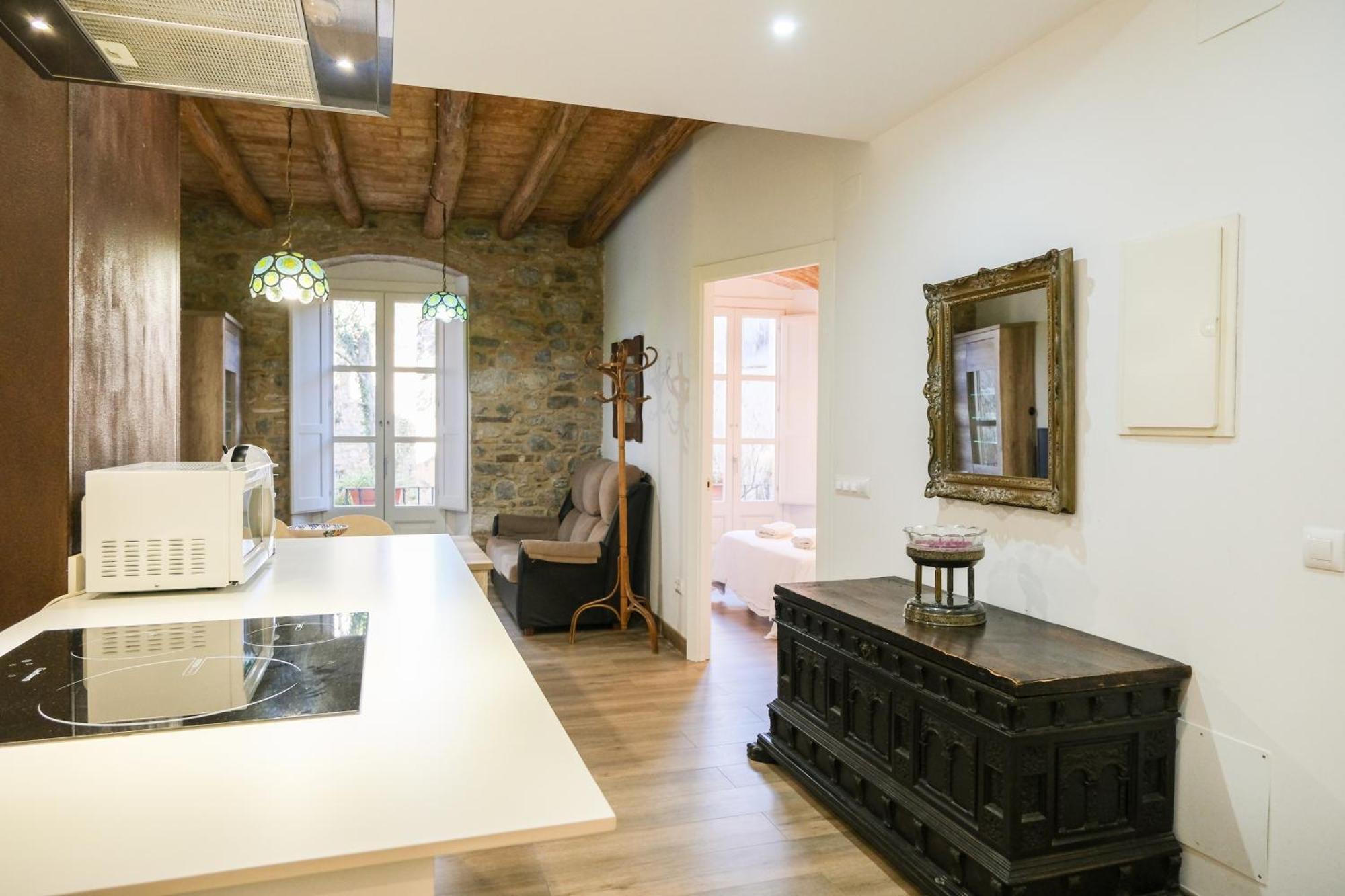 Ganganell Centre Apartamento Con Patio Besalu Exterior photo